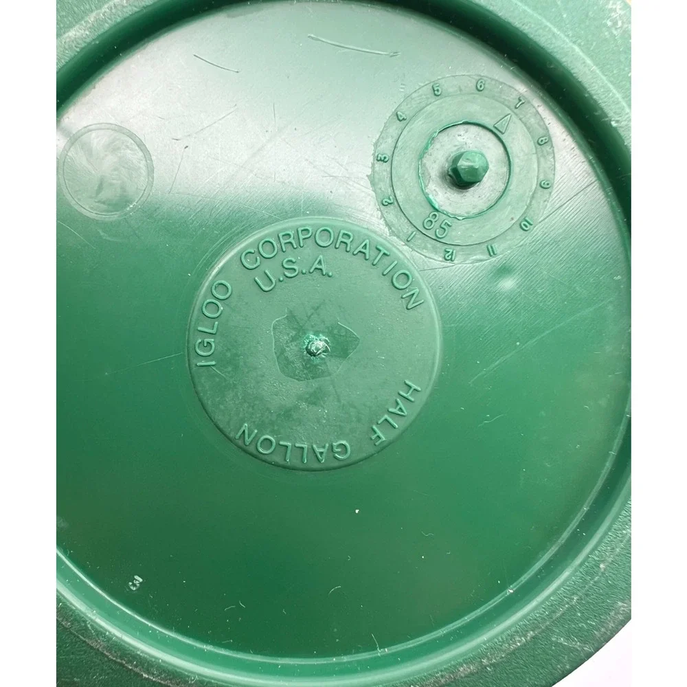 Vintage Igloo Explorer 3M ScotchBlok Half Gallon Water Cooler Jug Green